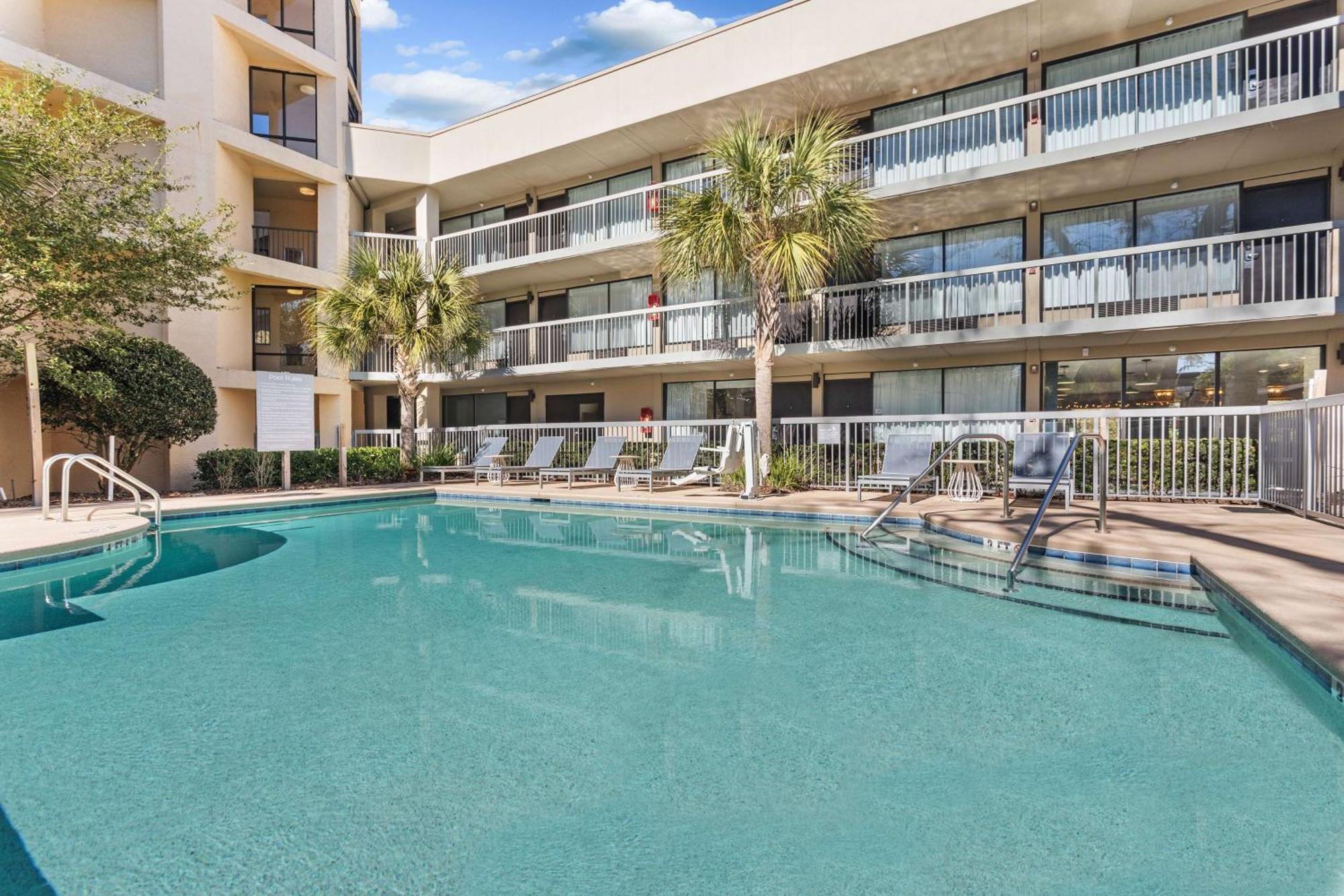 Best Western Ocean Breeze Inn Hilton Head Island Exterior foto